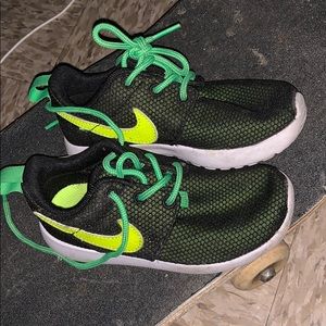 Nike toddler 9c